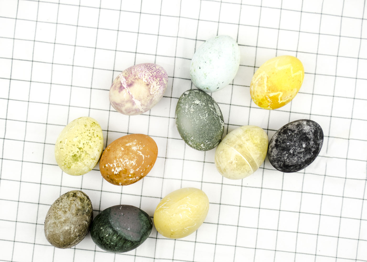 Easter Eggs Dyed with Tea